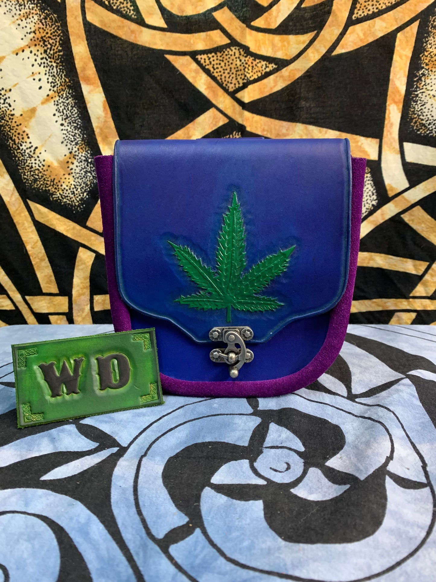 SUEDE & LEATHER BELT POUCH - Marijana Leaf Carving - Blue & Purple Suede